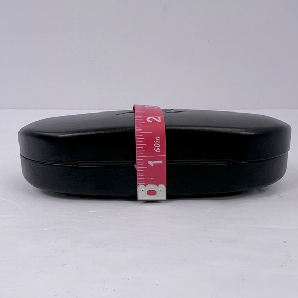 RAY-BAN HARD SUNGLASSES CASE, BLACK, GREY ROOMY INSIDE, 8 SHAPE, SNAP SHUT - Picture 9 of 9